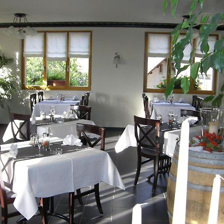 Hotel Restaurant Alpenblick Ernen Екстериор снимка