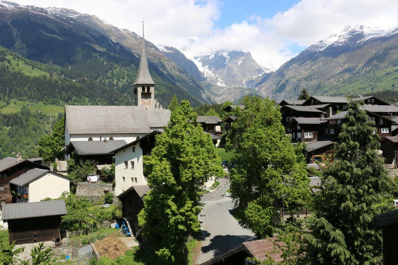Hotel Restaurant Alpenblick Ernen Екстериор снимка